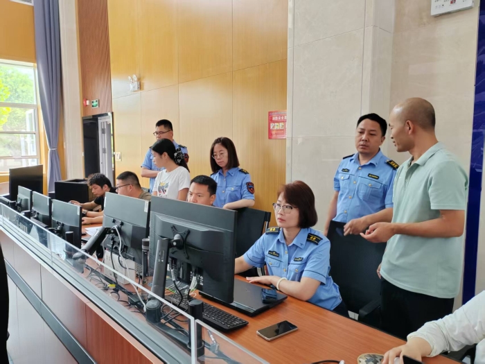 c0483691e610077e7d78f4b6f57aabc