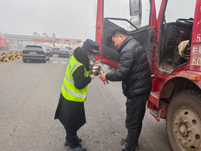 41f7201e6b34e980543d3e10536ead5